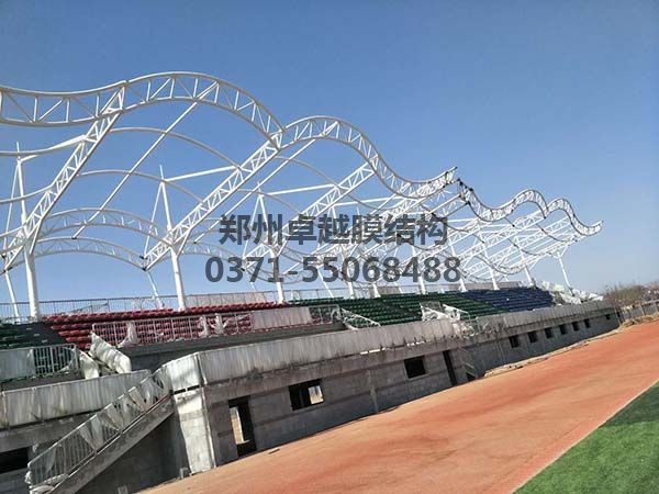 三門峽社會管理學院膜結構看臺罩棚鋼構細節照
