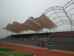 三門峽社會管理學院<font color='red'>膜結構看臺</font>罩棚工程動態