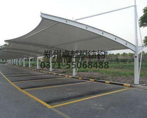 7字型膜結構車棚(平膜)