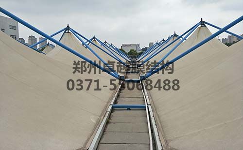 長方形調節池反吊膜加蓋2年后回訪照片