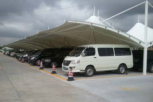 膜結構車棚三種支承體系