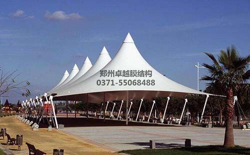 優質的膜結構設施色彩鮮艷亮麗