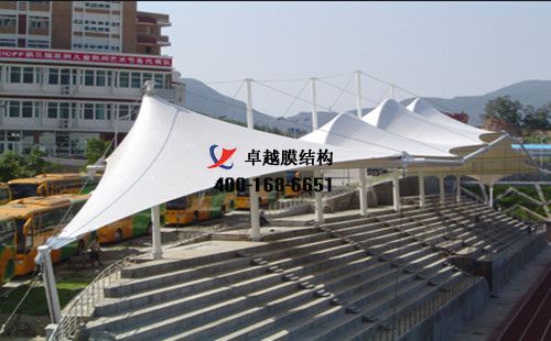神農(nóng)架膜結(jié)構(gòu)看臺/主席臺【神農(nóng)架林區(qū)實驗小學等】設(shè)計施工案例