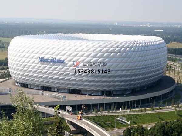 四川<font color='red'>張拉膜結構</font>專業(yè)生產(chǎn)【生產(chǎn)廠家】　　