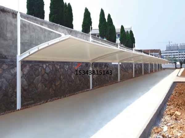 黔西南高爾夫發球臺遮陽棚【膜結構廠家】