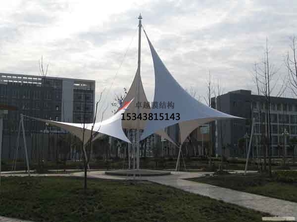 朔州商業廣場<font color='red'>張拉膜結構</font>景觀棚/雨棚設計搭建