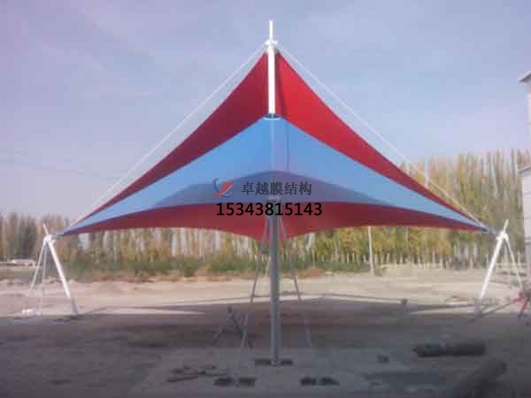 鶴壁商業廣場<font color='red'>張拉膜結構</font>景觀棚/雨棚設計搭建