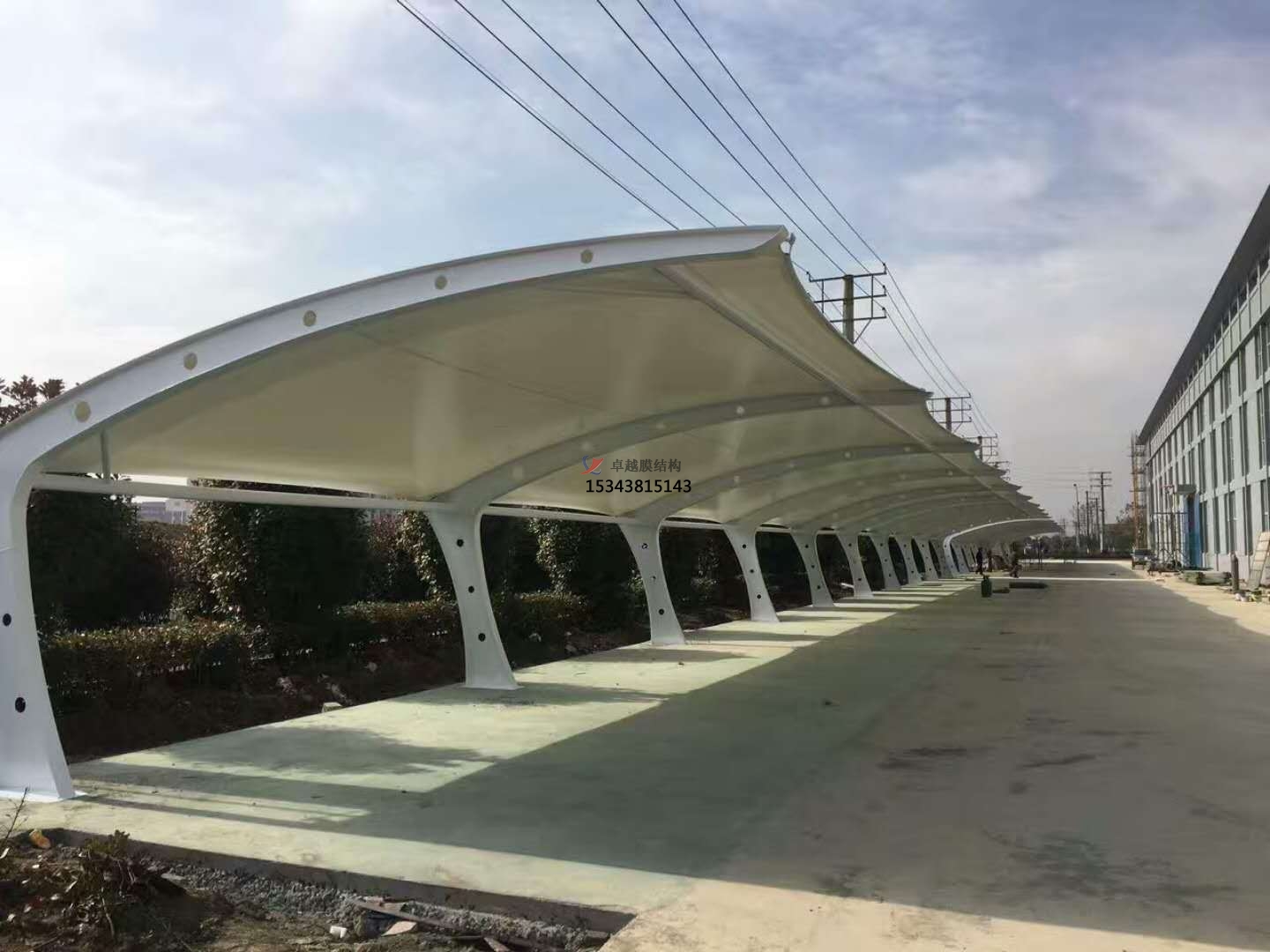 七臺河商業廣場雨棚搭建