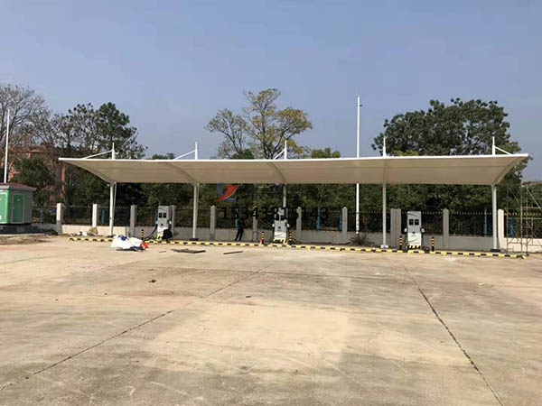 萍鄉充電站雨棚施工