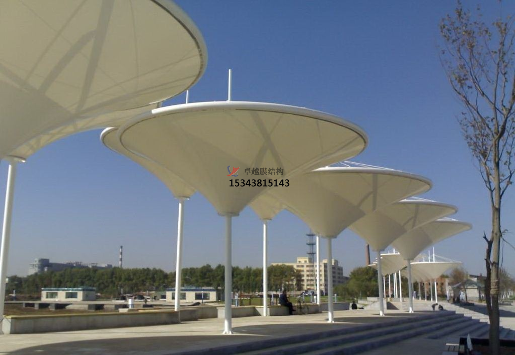 景觀膜結(jié)構(gòu)出現(xiàn)以下問題，這正常么？