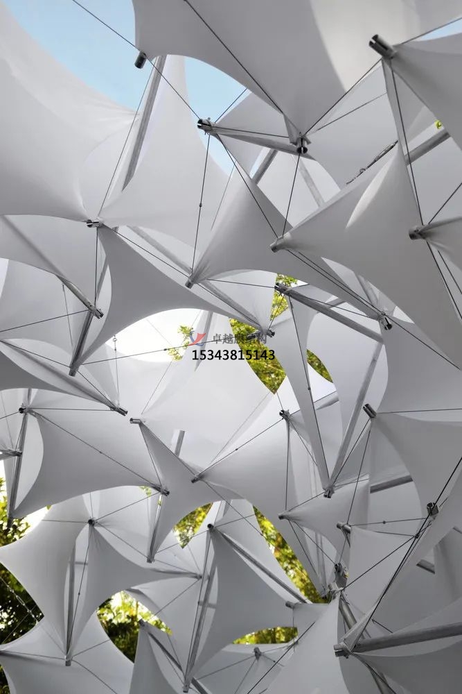 <font color='red'>張拉膜結構</font>如何在環境景觀獨樹一幟