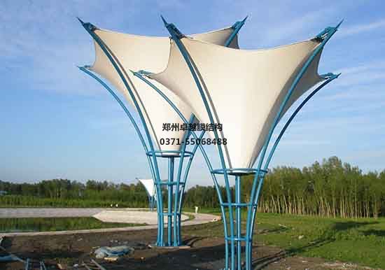 周口張拉膜籃球場遮陽棚生產廠家設計施工【周口師范學院張拉膜籃球場遮陽棚】等項目